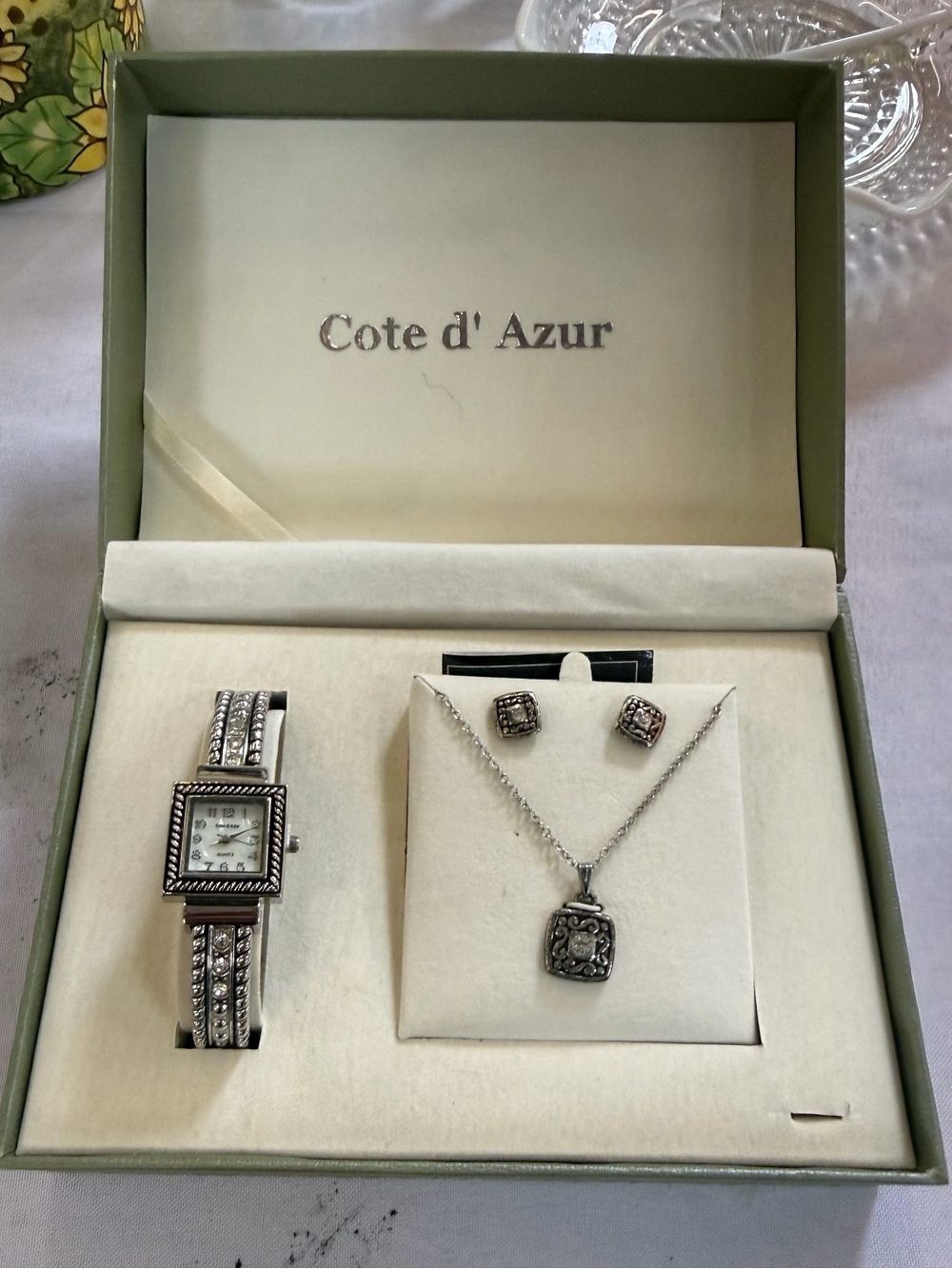 Cote d' Azur Ladies Quartz Watch ,Earrings, Necklace Set. NEW
